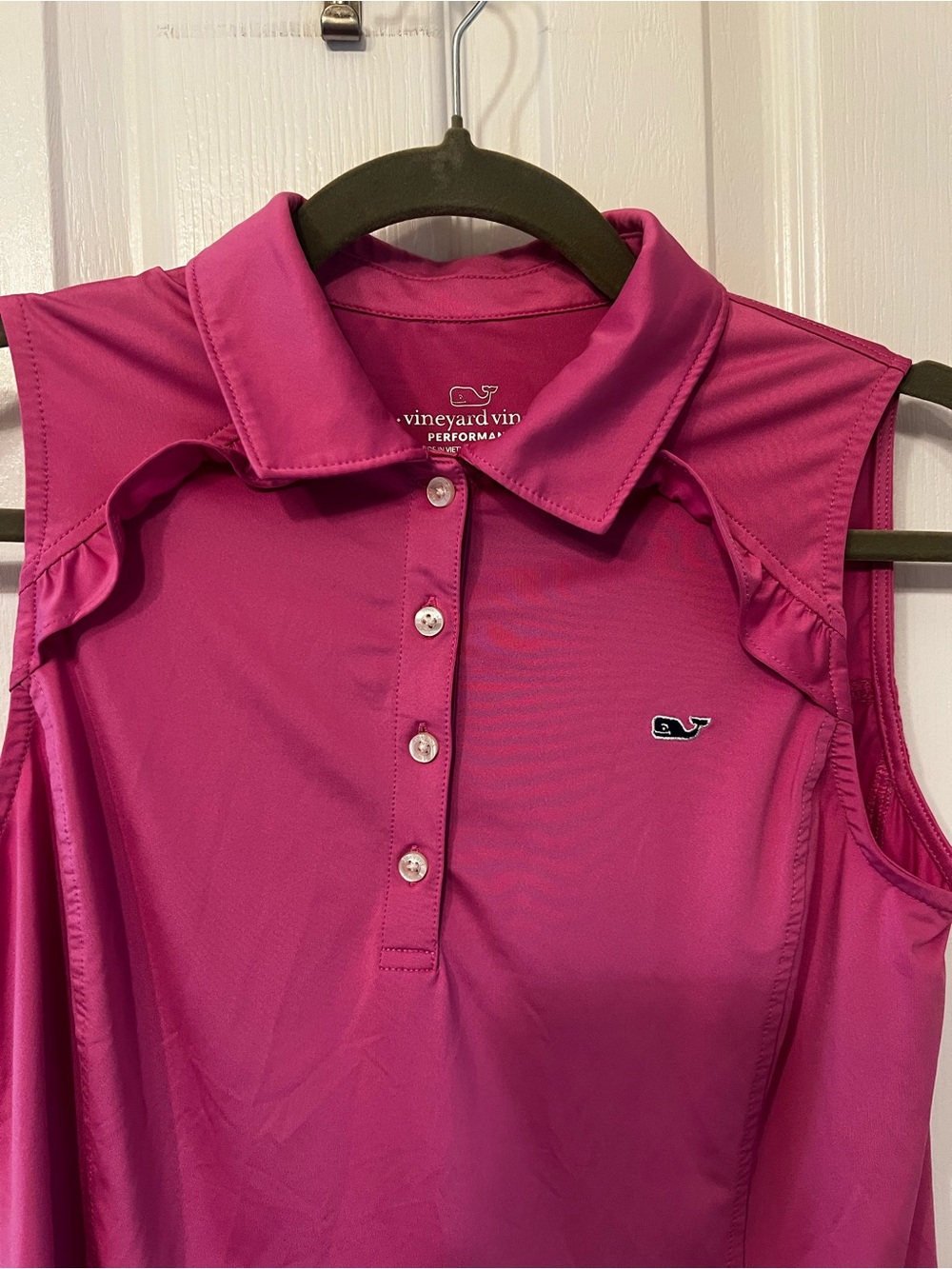 Vineyard Vines Women's Sleeveless Hot Pink Performance Ruffle Golf Polo, Size XS - Picture 3 of 11